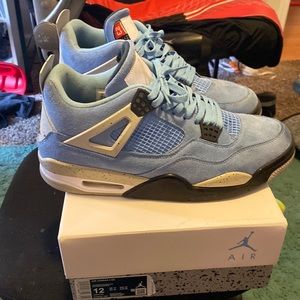 Jordan retro 4